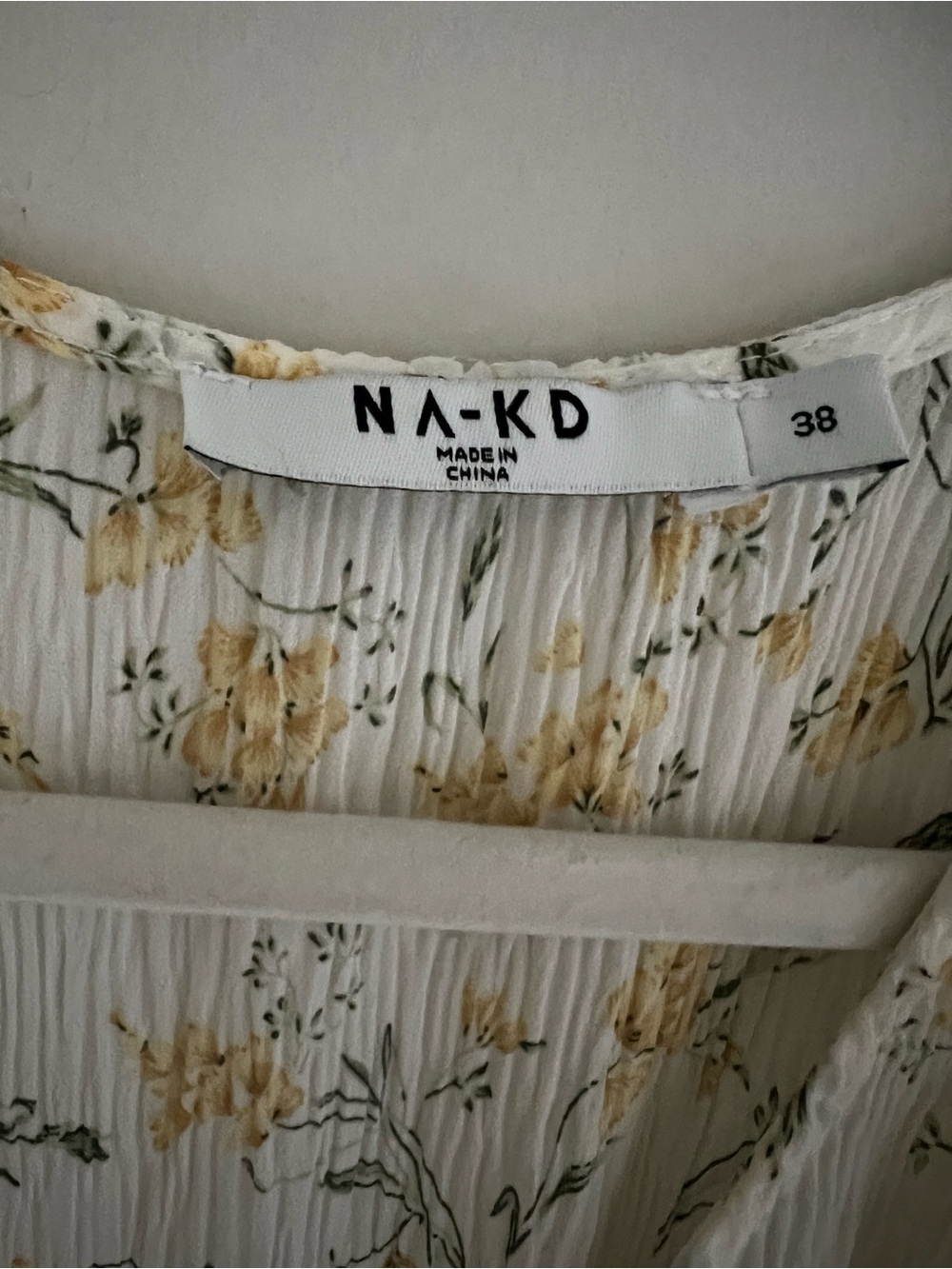 NA-KD Floral Wrap Maxi Dress in Cream and Mustard - Picture 5 of 8